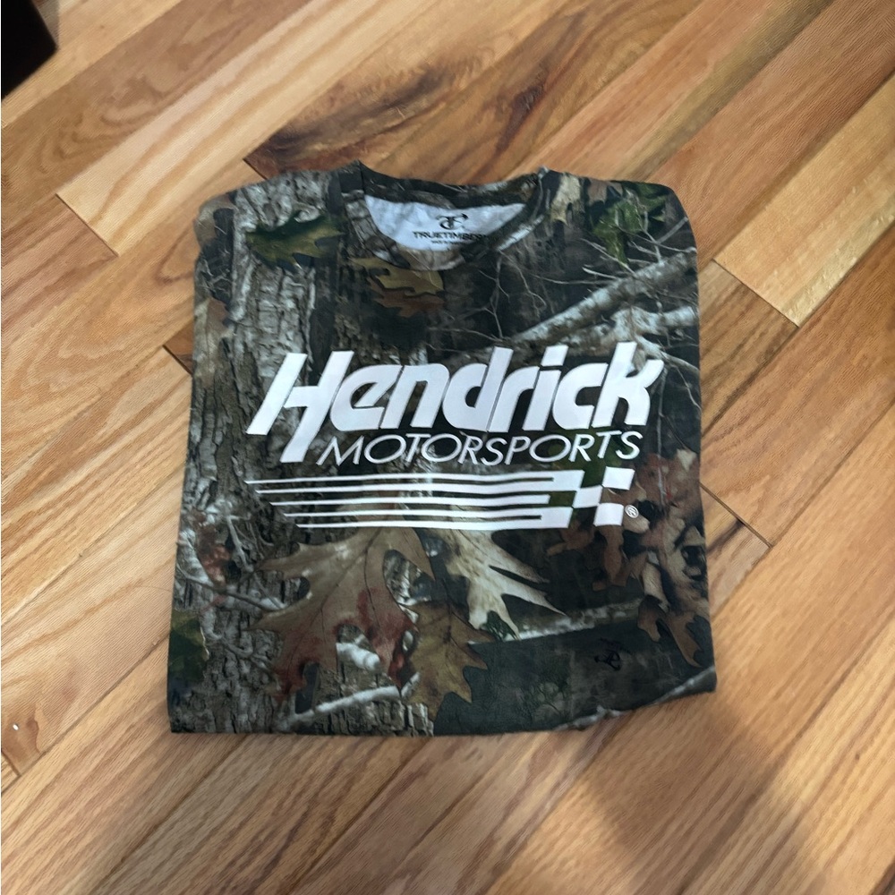 Hendrick Motorsports long sleeve (Men’s Large)